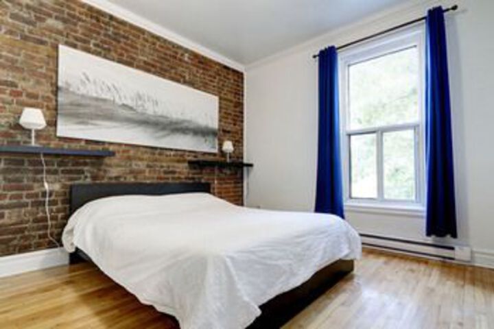 Room 5 of 30
