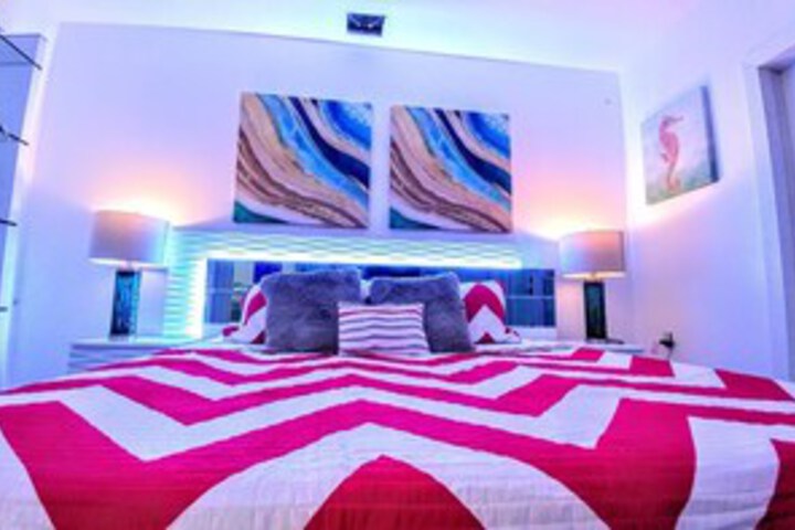 Room 42 of 45