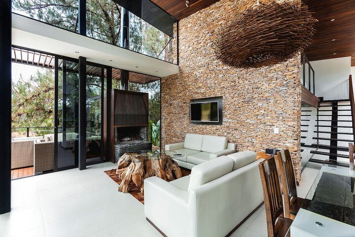 Room 76 of 184