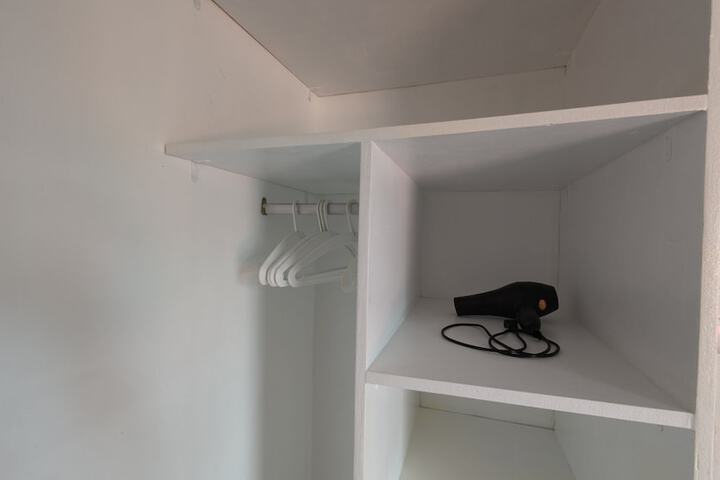 Room 2 of 144