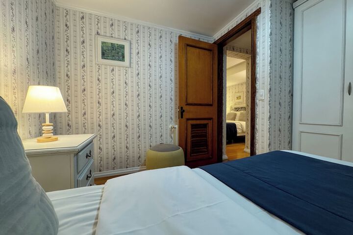 Room 47 of 97