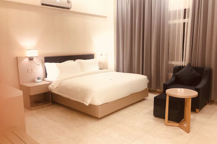 Room 7 of 39