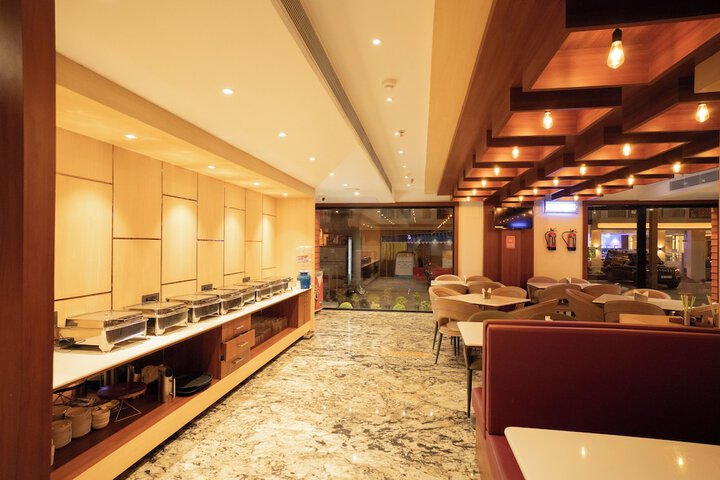 Dining 121 of 174