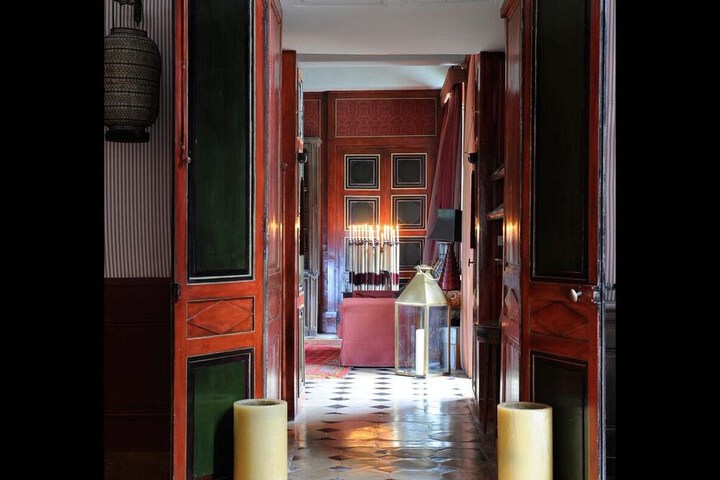 Hotel Interior 76 of 101