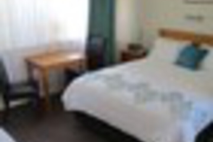 Room 80 of 123