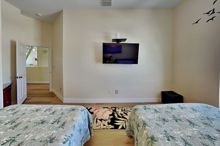 Hotel Interior 28 of 33