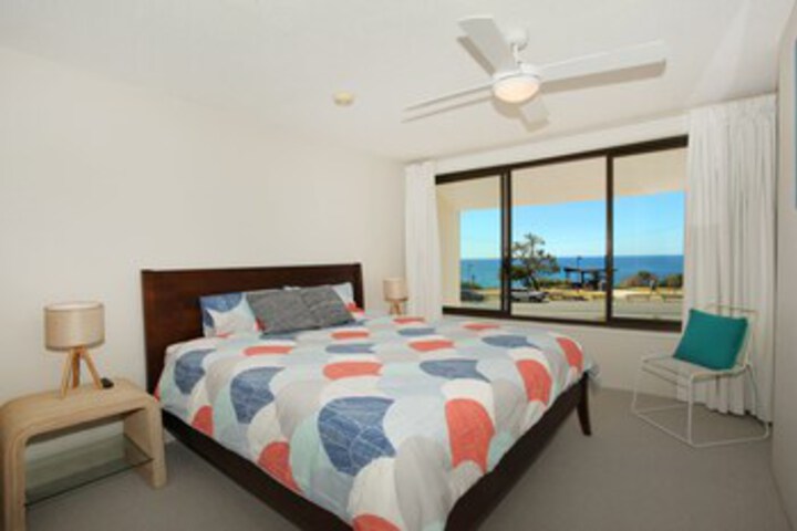 Room 7 of 19