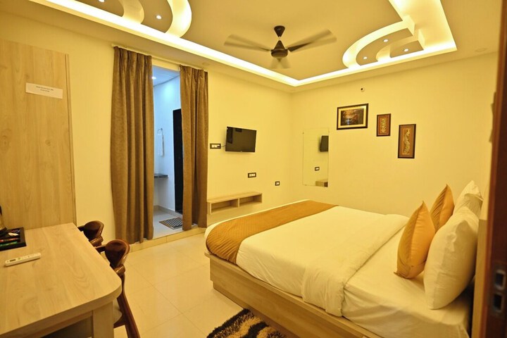 Room 49 of 65
