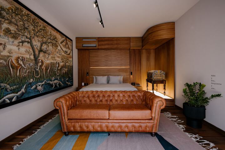 Room 37 of 78