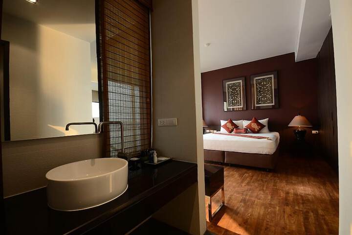 Room 20 of 61