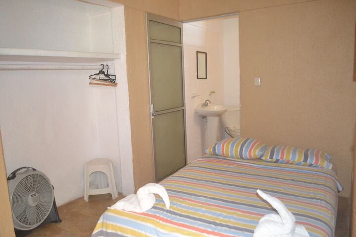 Room 17 of 23