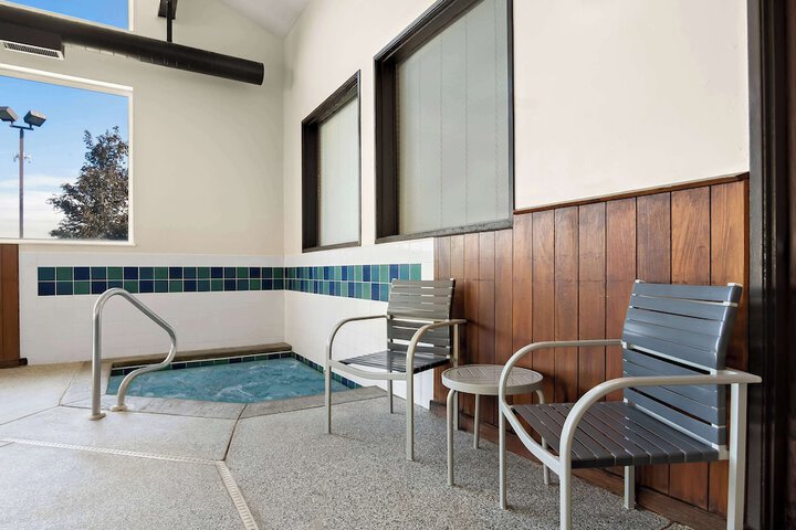 Pool 58 of 63