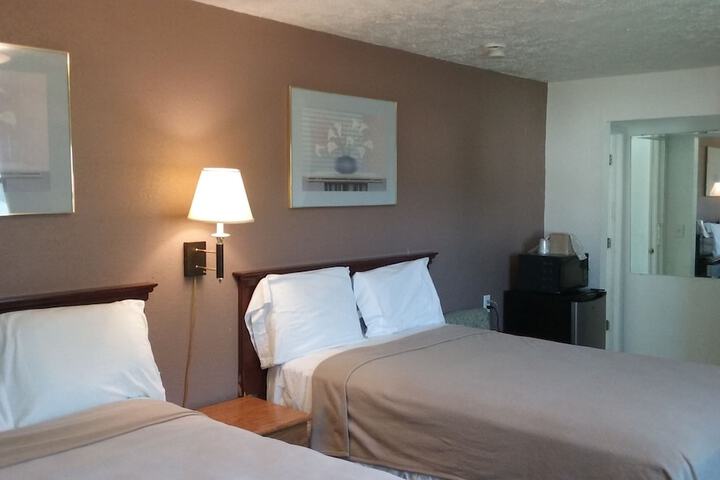 Room 15 of 111