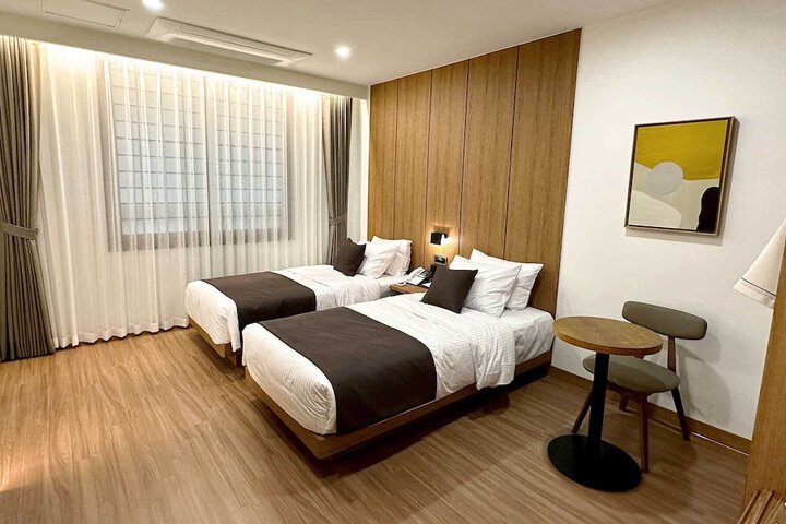 Room 20 of 42