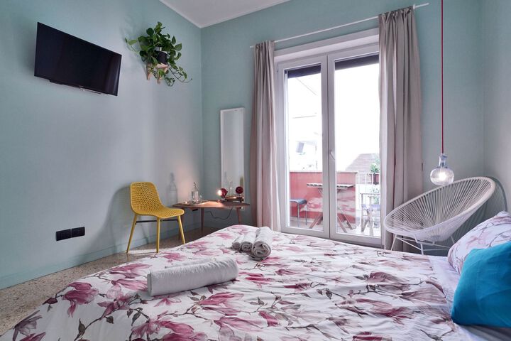 Room 12 of 26
