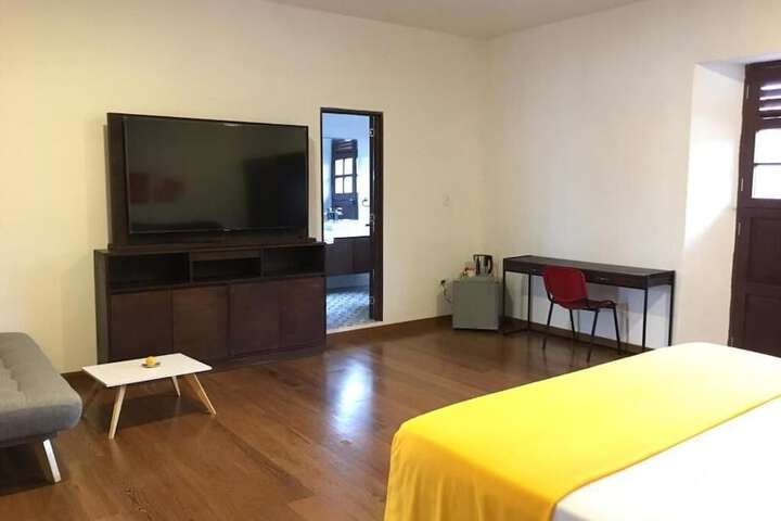 Room 4 of 53