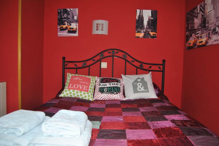Room 52 of 181