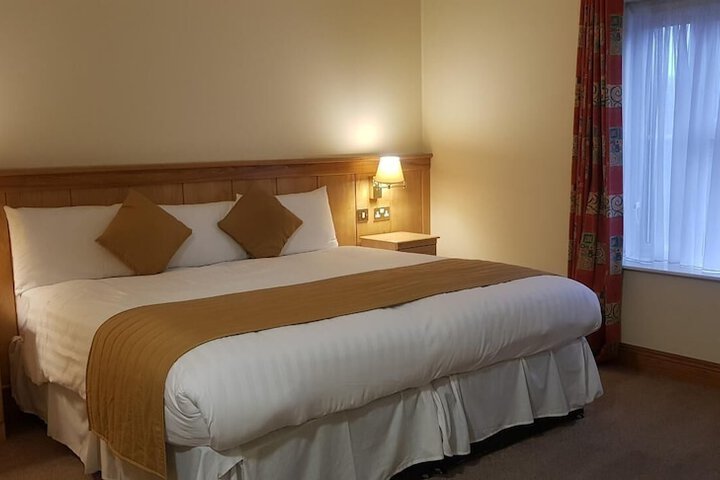 Room 5 of 31