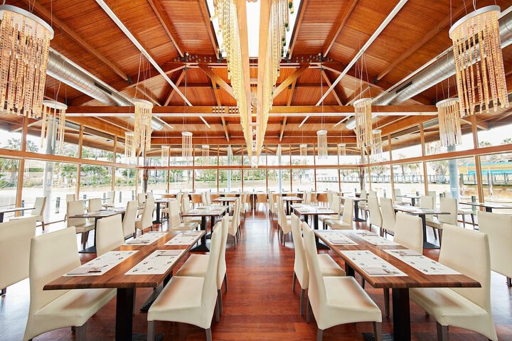 Dining Photos