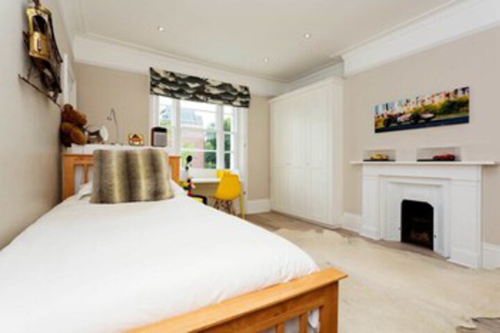 Room 20 of 30
