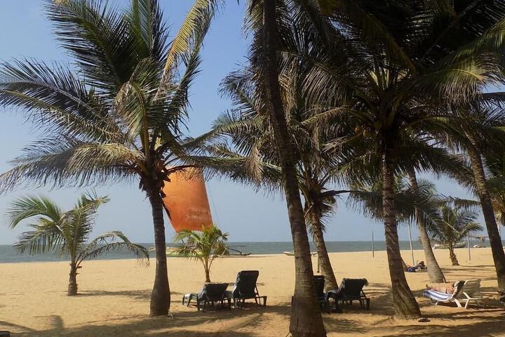 Beach 38 of 44