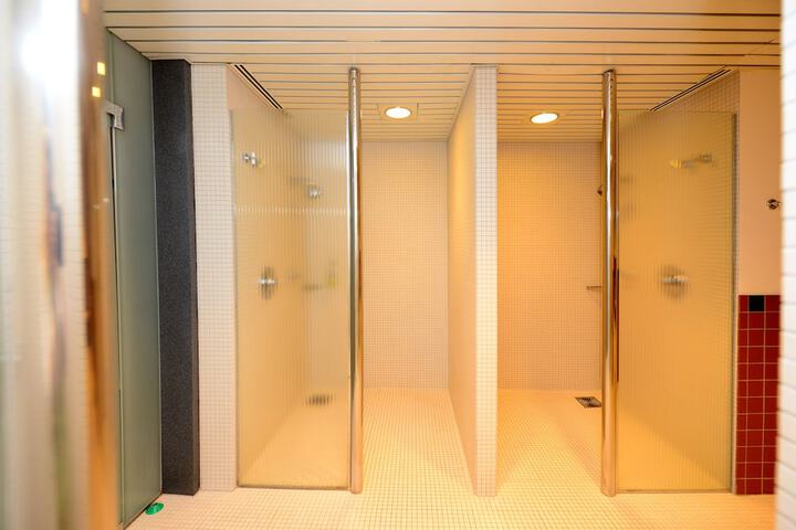 Steam room