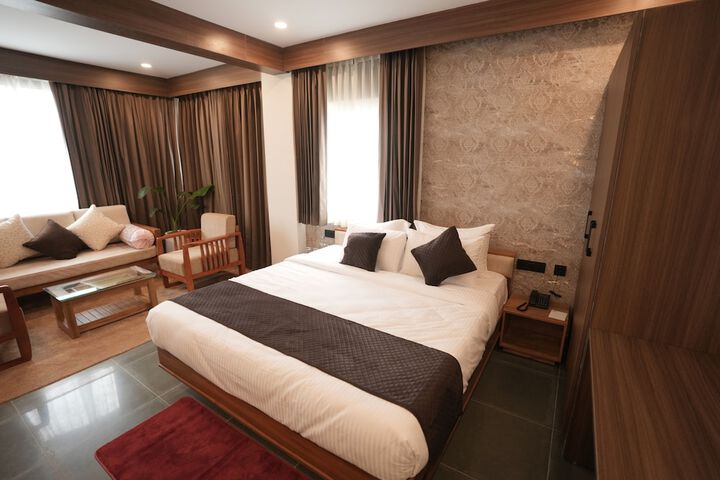 Room 20 of 37