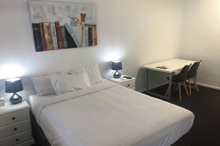 Room 18 of 62
