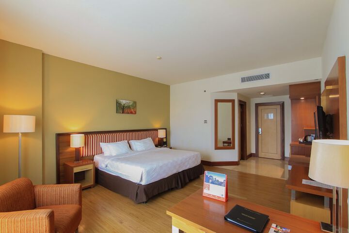 Room 15 of 85
