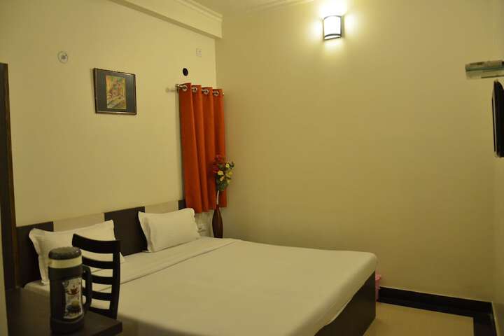 Room 11 of 57