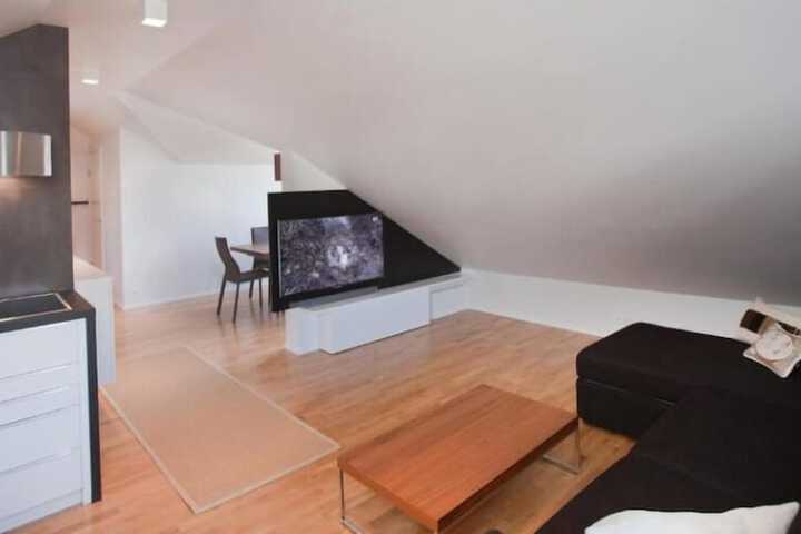 Room 29 of 59