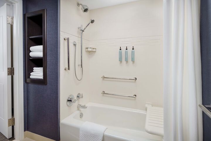 Clean Restrooms
