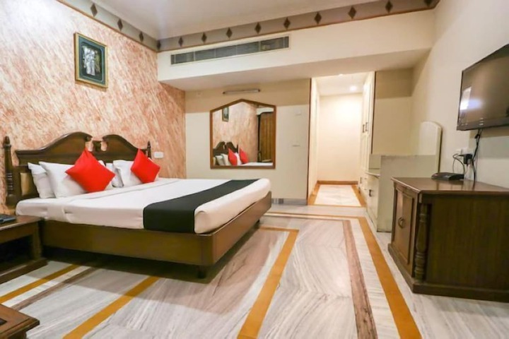 Hotel Shiraaz 1