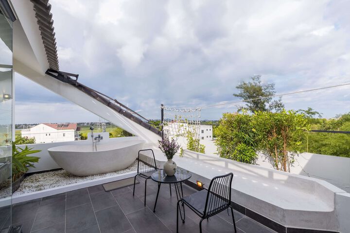 Terrace/Patio 65 of 108