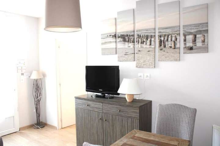 Room 14 of 75