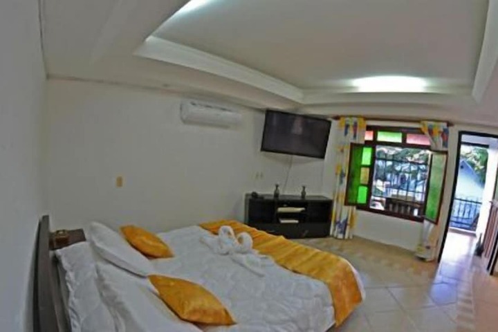 Room 11 of 31