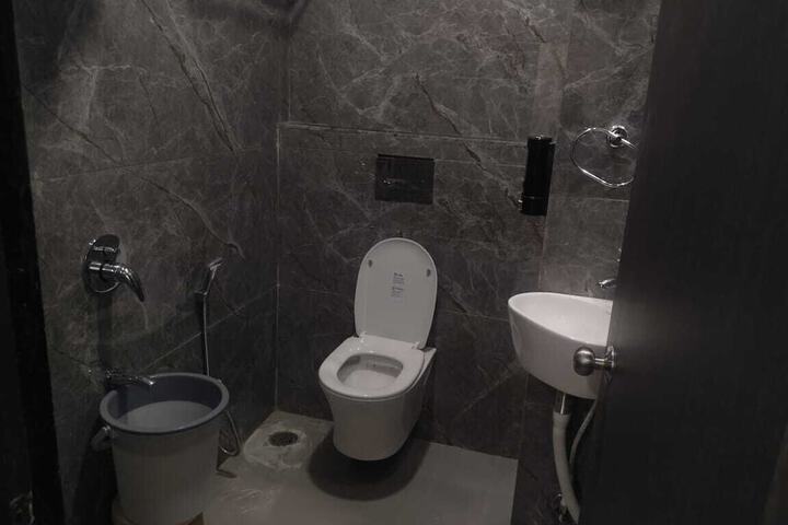 Room 20 of 25