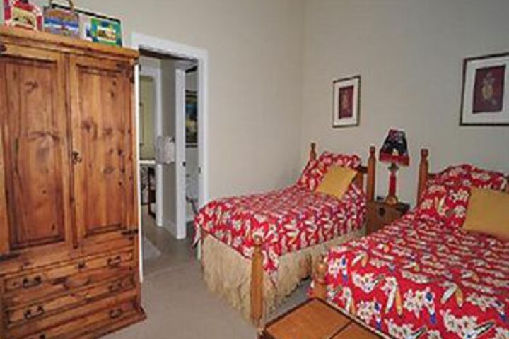 Room 31 of 61