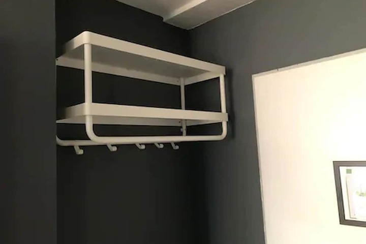 Room 27 of 150
