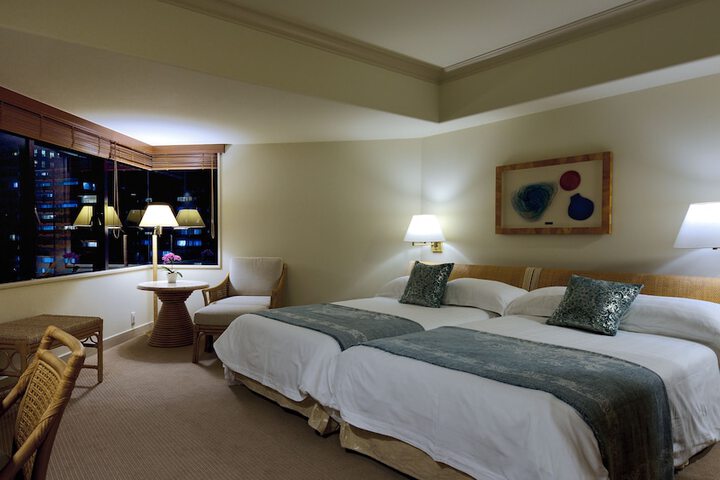 Room 13 of 86