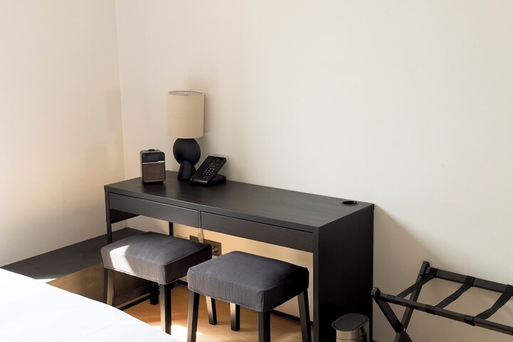 Room 13 of 56