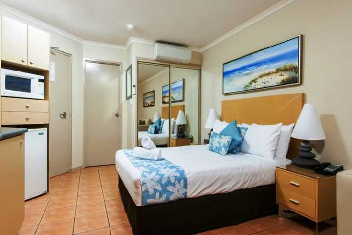 Room 4 of 59