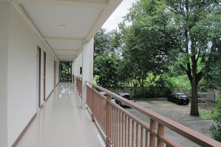 Ballroom/Hall 20 of 33