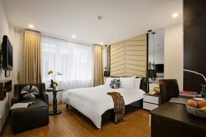 Room 29 of 83