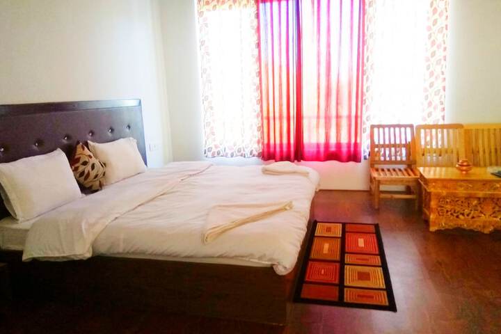 Room 4 of 54