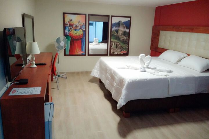 Room 26 of 43