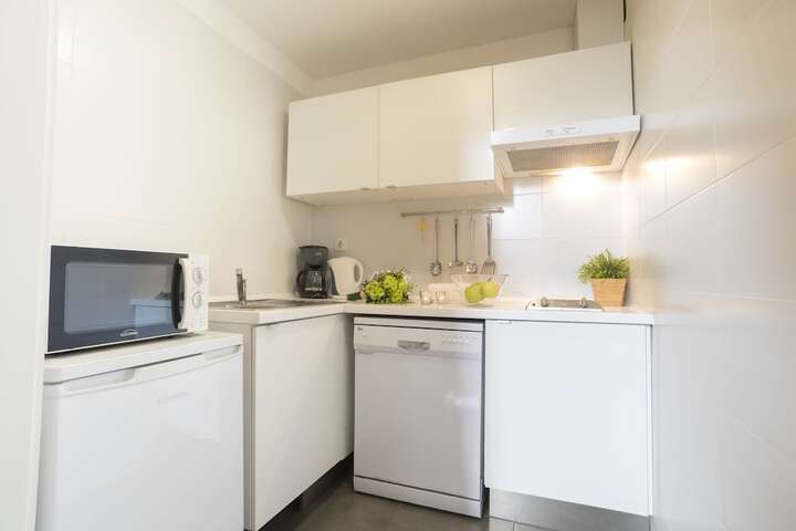 Private kitchenette