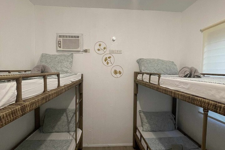 Room 17 of 84