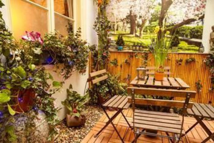 Courtyard View