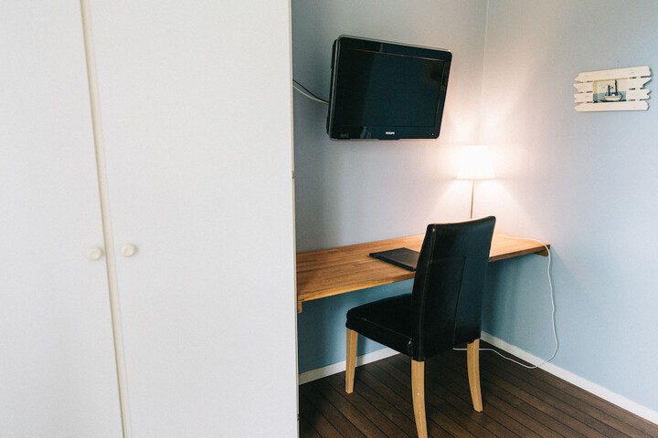 Room 18 of 39